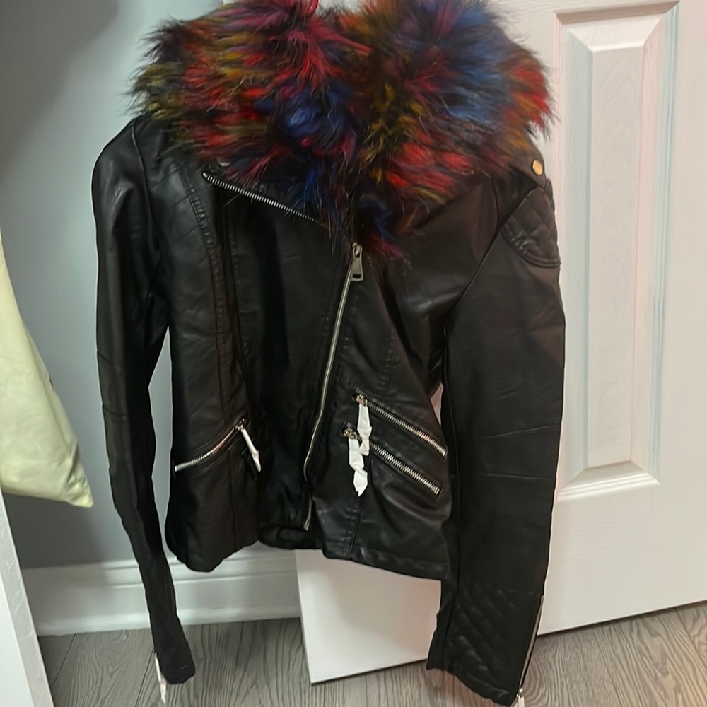 AZALEA WANG AKIRA FAUX FUR COLLARED MOTO JACKET SIZE XL MULTICOLOR HOOD